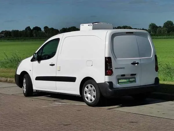 Peugeot Partner 1.6 HDI PREMIUM FRIGO Image 5