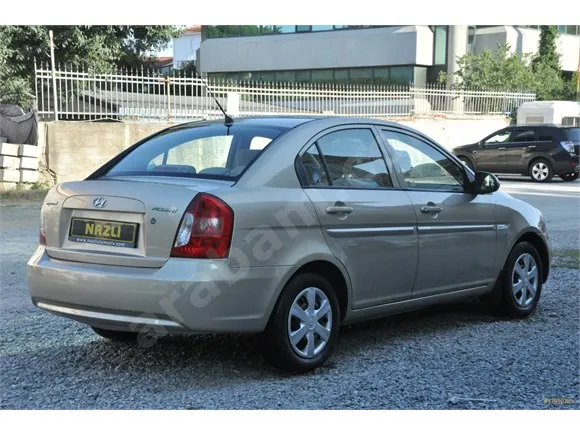 Hyundai Accent Era 1.4 Select Image 4